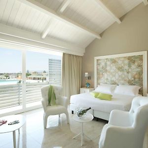 Standard Annex King Room